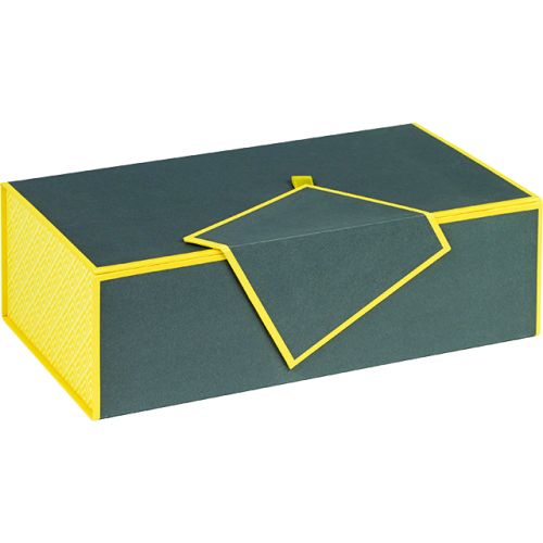 Правоъгълна картонена подаръчна кутия с магнитно капаче / сиво и жълто, Размери в см: 31.5 x 18 x 10, GY100P