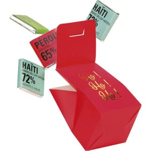 Хартиена кутия "HO HO HO" в червено/златно с топъл печат, 5.0 x 5.0 x 8.0 cm, SB722-HO